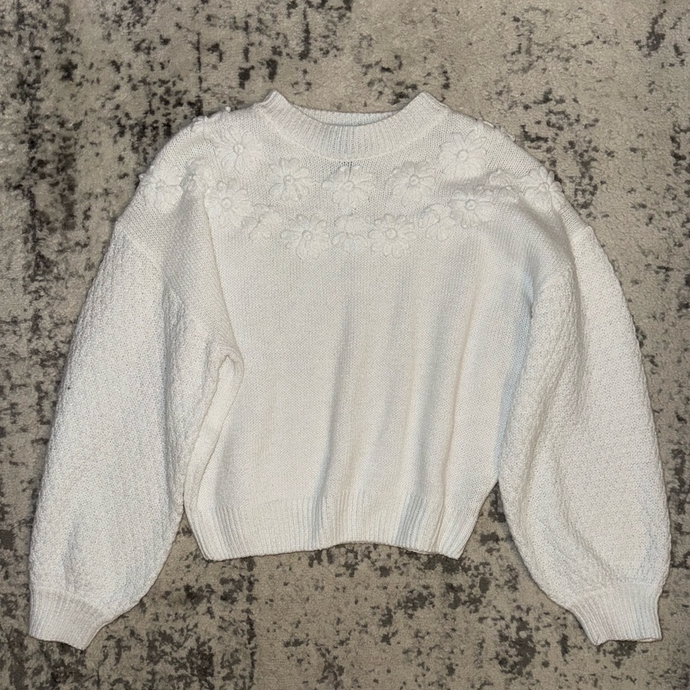 Forever 21 White Textured Floral Sweater